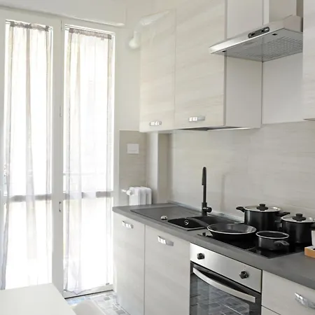 Apartment Navigli Newly Renovated 2 Bathrooms Milan